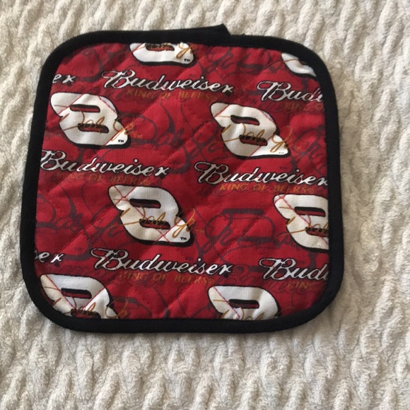 Nascar Dale Jr 8 BBQ Hat & Pot Holder - Picture 4 of 5
